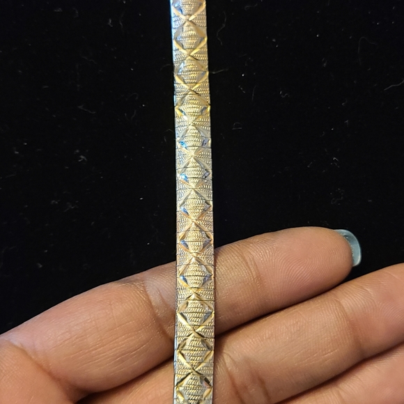 Vintage 7 inch Large Diamond Cut Pattern Two-tone Sterling Silver Bracelet - Picture 2 of 7
